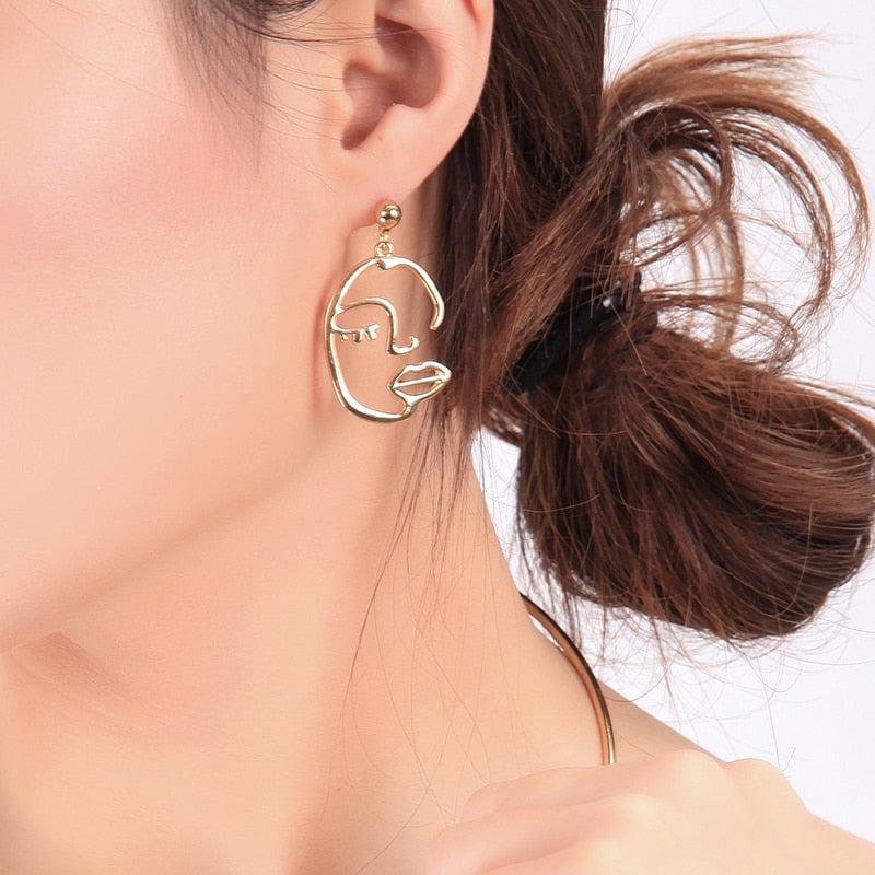 2019 Korean Fashion Jewelry Gold Color Alloy Face Dangle Earrings